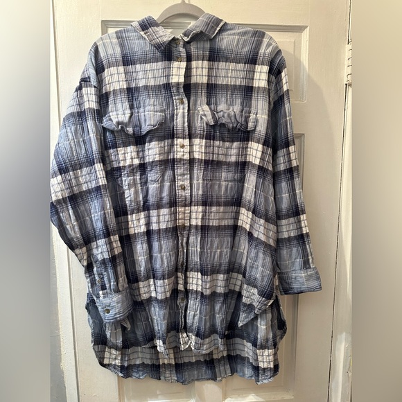 H&M Blue Plaid Shirt - Picture 1 of 7